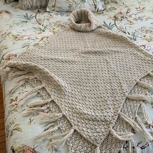 Lineamaglia Poncho made in Italy OS perfect condition